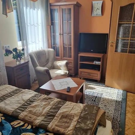 Domek Nad Rzeka Joniec