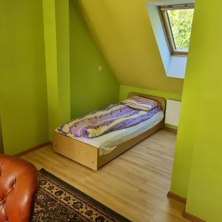 Holiday home Domek Nad Rzeka Joniec